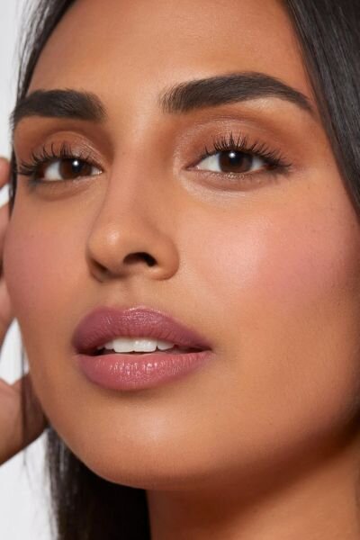 Rare Beauty Soft Pinch Dewy Liquid Blush Mini in Hope Rare Beauty Soft Pinch Dewy Liquid Blush Mini in Hope