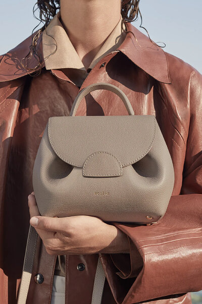 The Polene Neuf bag in Chalk (right) and Taupe (left) color are